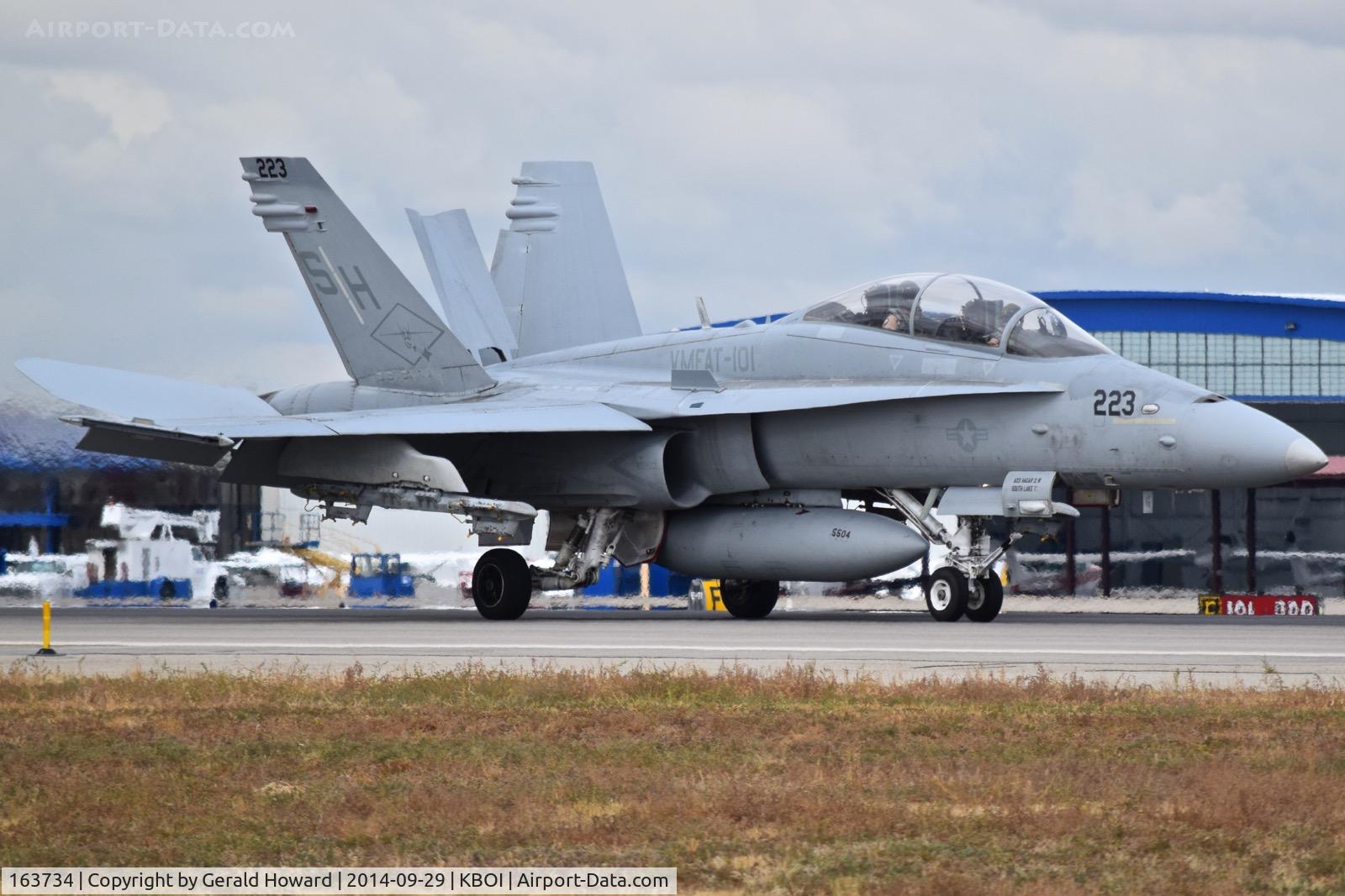 163734, McDonnell Douglas F/A-18D Hornet C/N 804/C093, VMFAT-101 