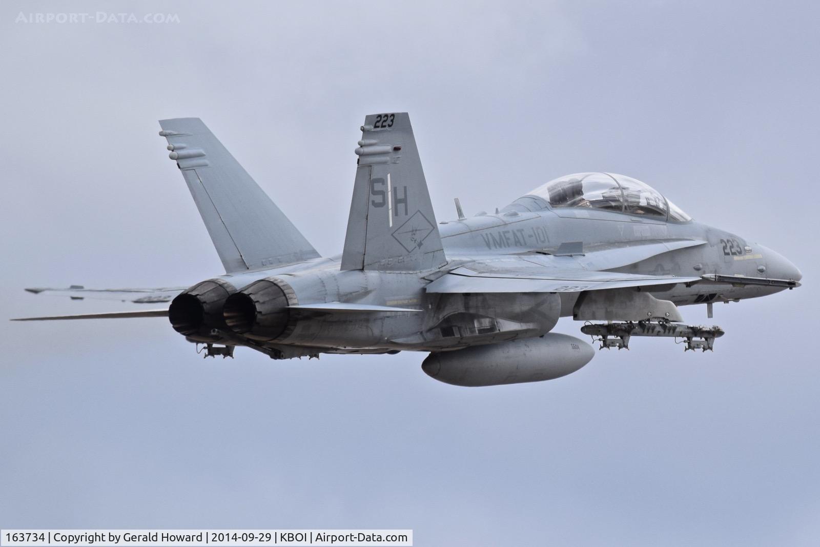 163734, McDonnell Douglas F/A-18D Hornet C/N 804/C093, VMFAT-101 