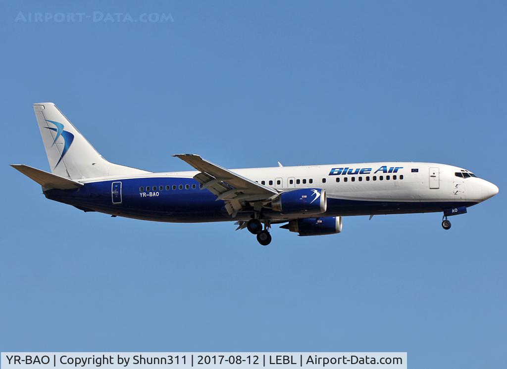 YR-BAO, 1991 Boeing 737-42C C/N 24813, Landing rwy 25R in new c/s