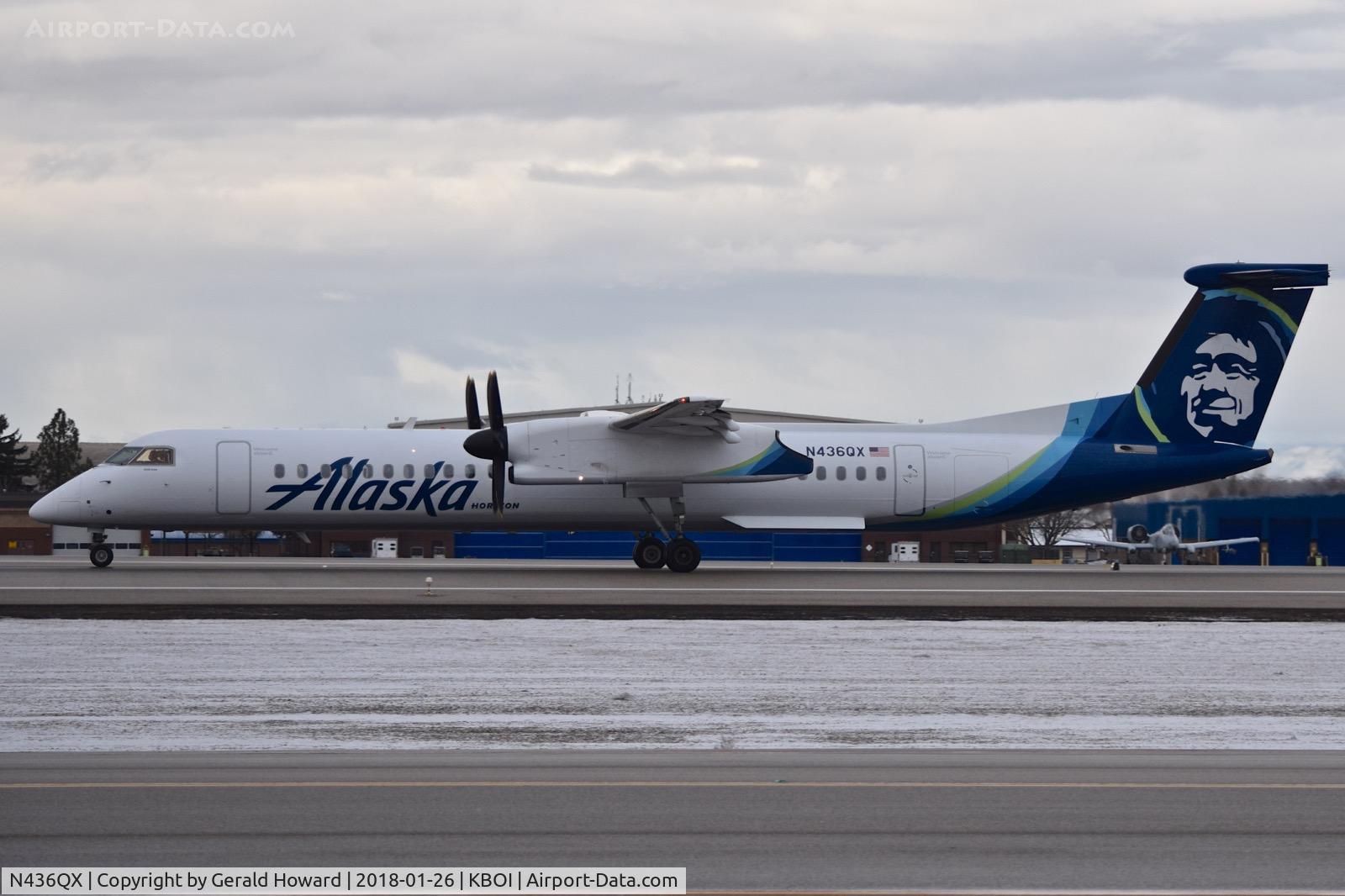 N436QX, 2008 De Havilland Canada DHC-8-402 Dash 8 C/N 4236, Take off run on RWY 10L.