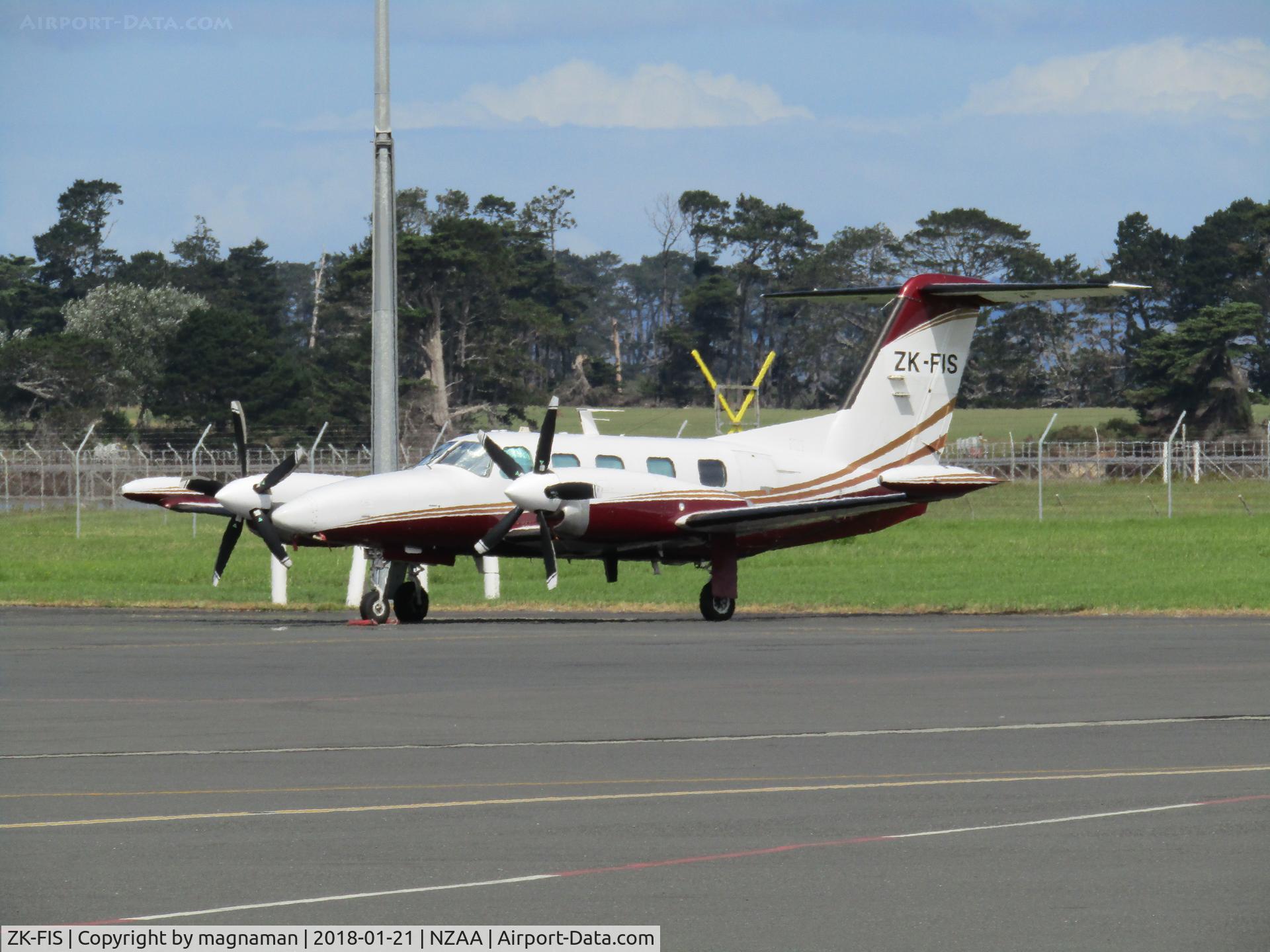 ZK-FIS, 1984 Piper PA-42-1000 Cheyenne IV C/N 42-5527019, at AKL