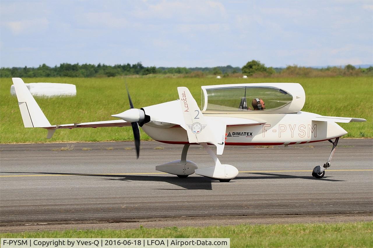 F-PYSM, Rutan VariEze C/N 2048, Rutan VariEze, Taxiing to holding point rwy 24, Avord Air Base 702 (LFOA) Open day 2016