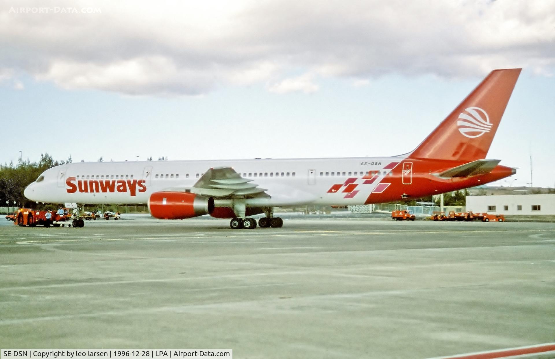 SE-DSN, 1991 Boeing 757-236 C/N 25133, Las Palmas 28.12.1996