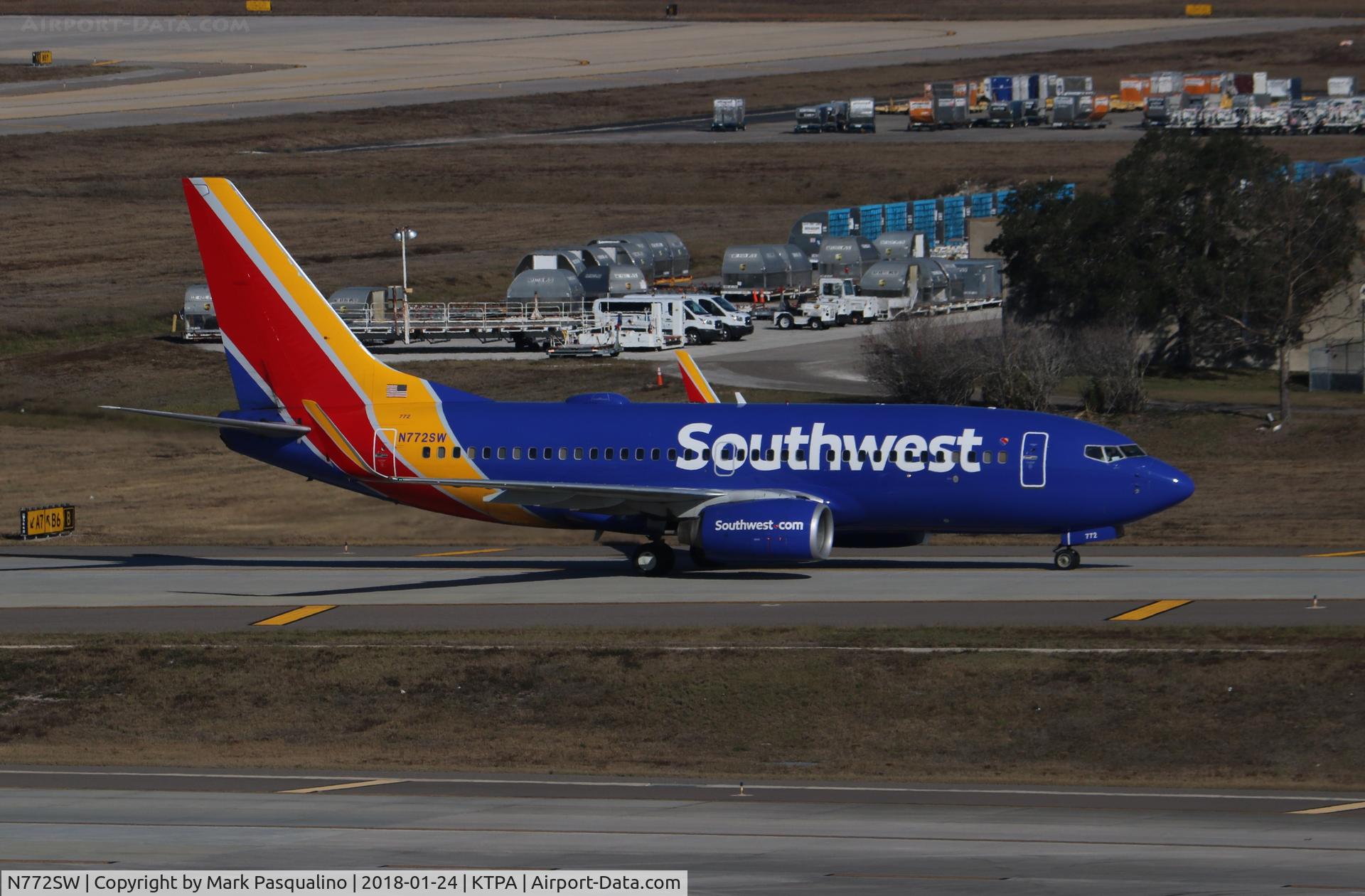 N772SW, 2000 Boeing 737-7H4 C/N 27880, Boeing 737-700