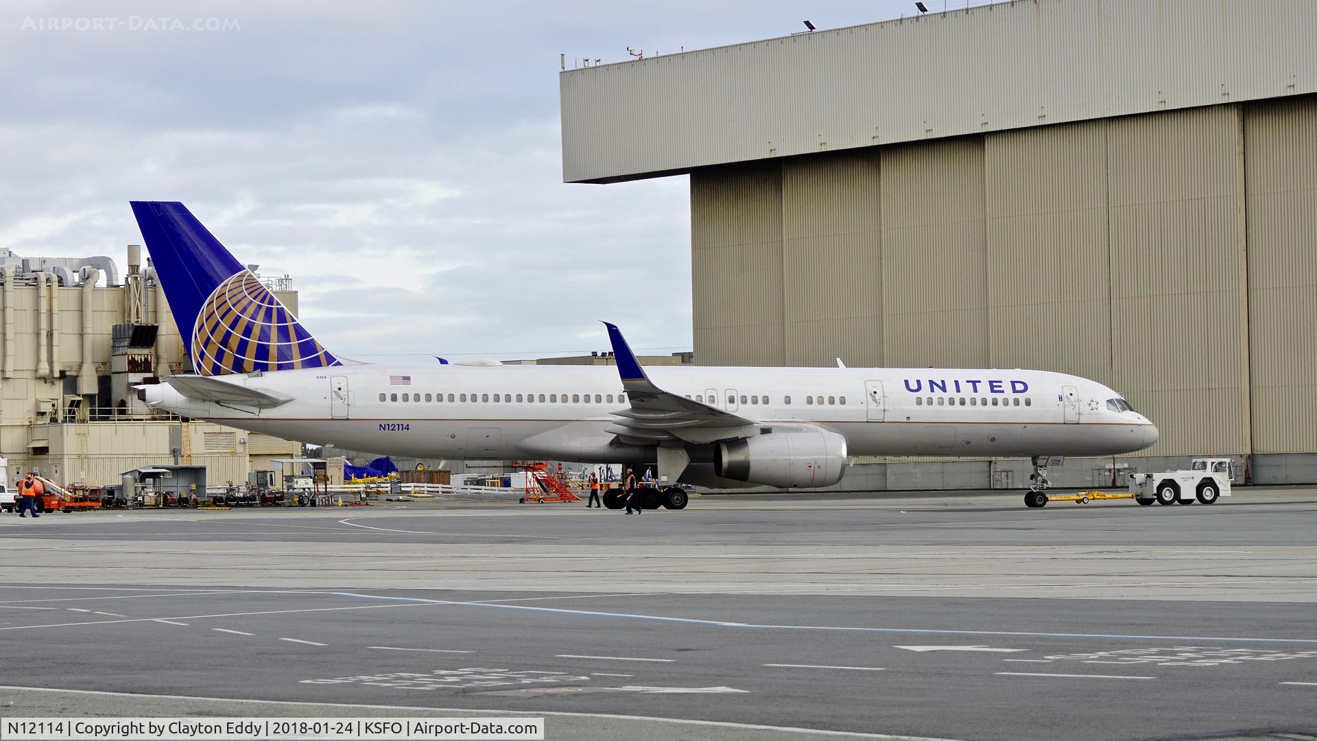 N12114, 1995 Boeing 757-224 C/N 27556, SFO 2018.
