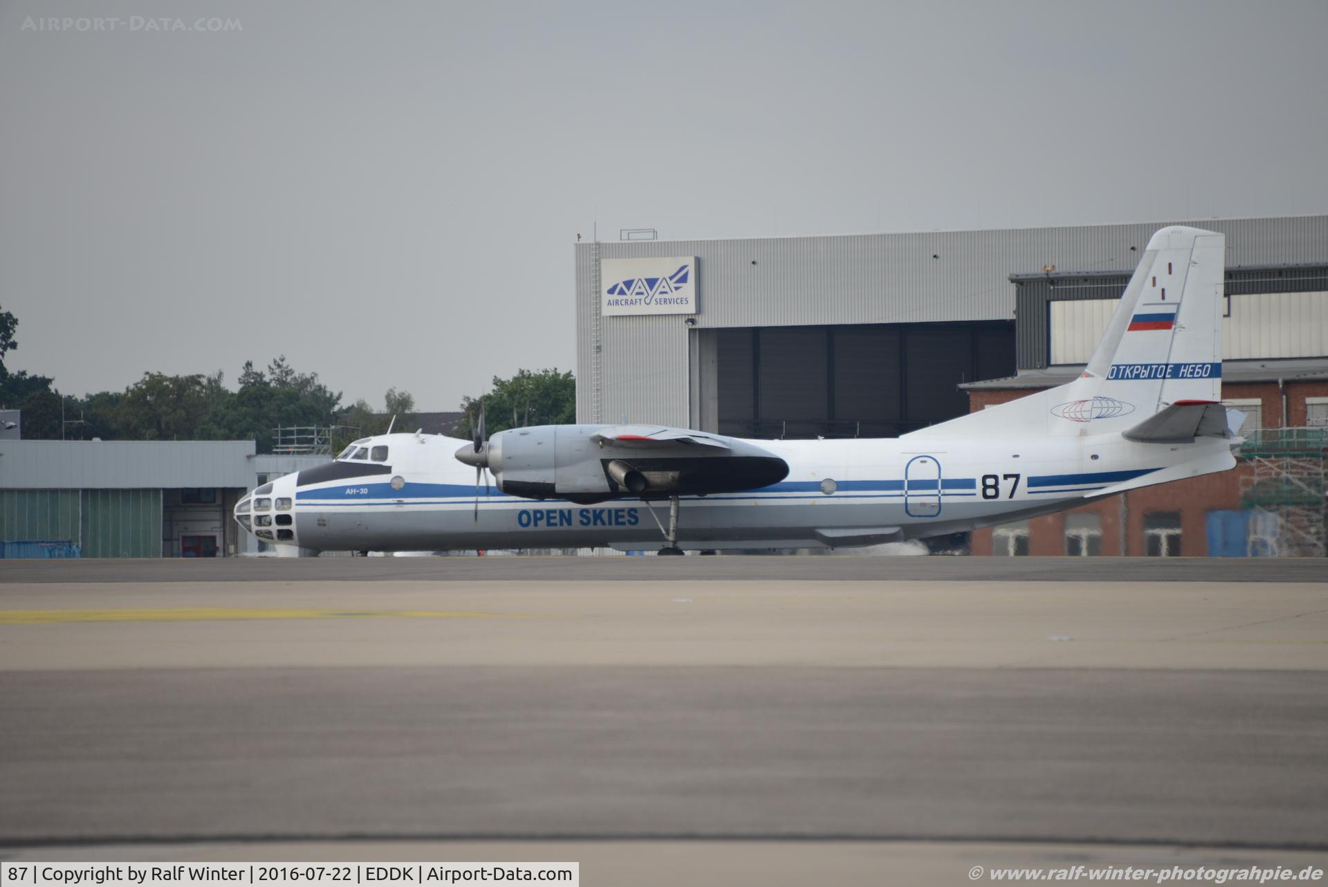 87, 1968 Antonov An-30 C/N 8345604, Antonov 12BK - Soviet Air Force - 8345604 - 87 - 22.07.2016 - CGN