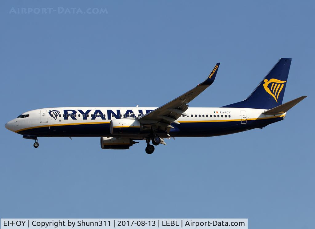 EI-FOY, 2016 Boeing 737-8AS C/N 44728, Landing rwy 25R