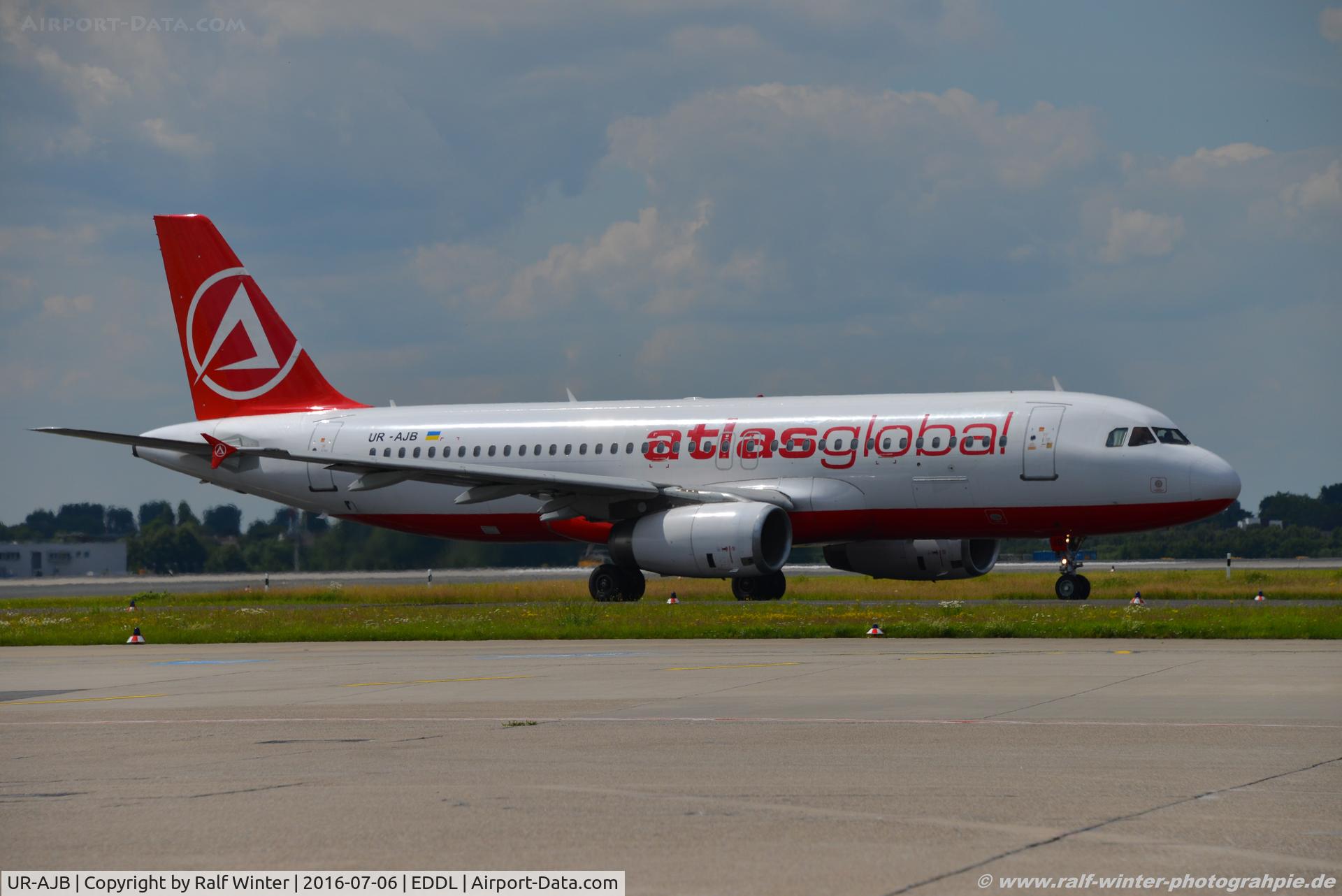 UR-AJB, 1997 Airbus A320-233 C/N 733, Airbus A320-233 - AtlasGlobal Ukraine - 733 - UR-AJB - 06.07.2016 - DUS