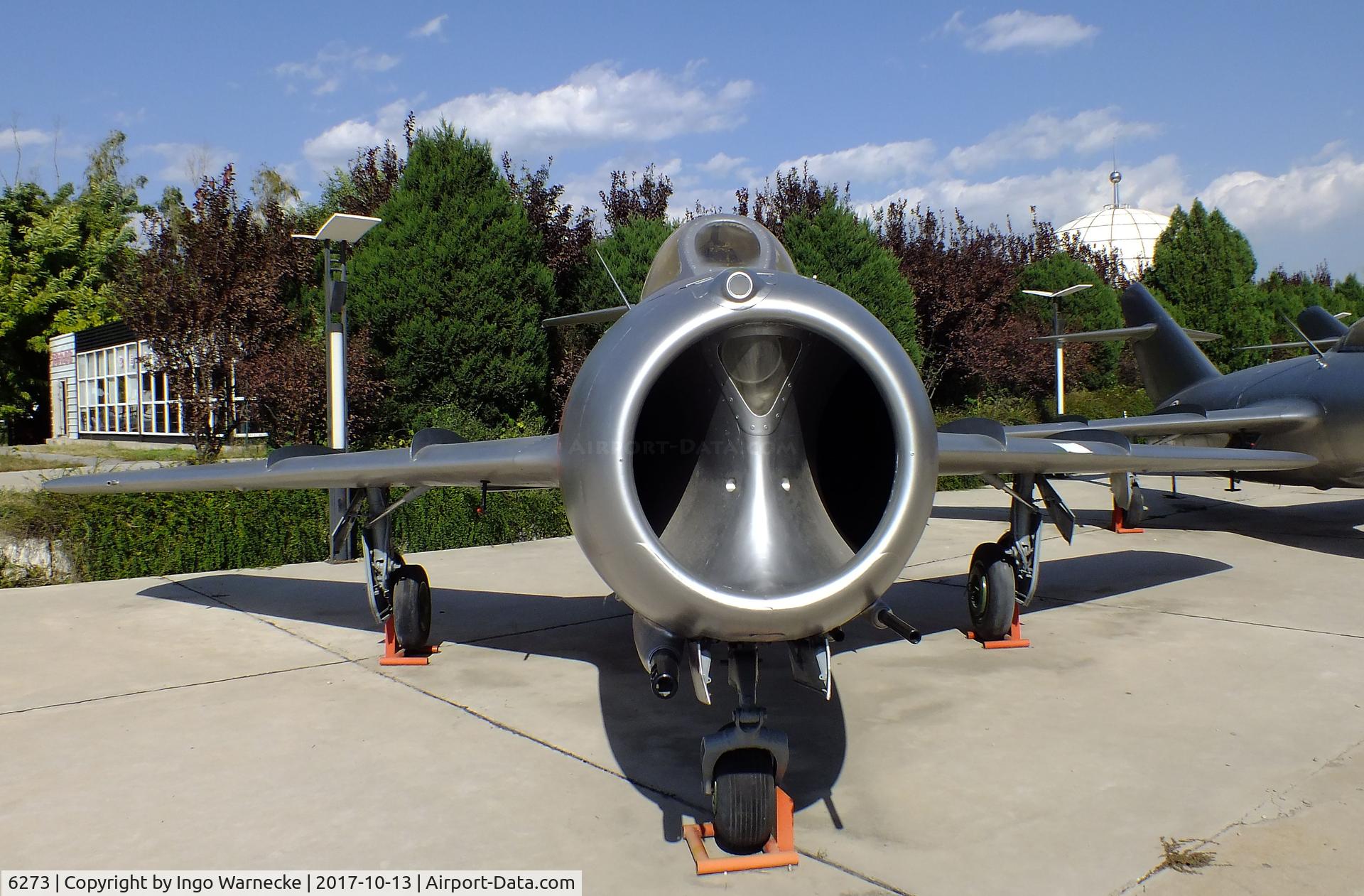 6273, Mikoyan-Gurevich MiG-15 C/N Not found 6273, Mikoyan i Gurevich MiG-15bis FAGOT-B at the China Aviation Museum Datangshan