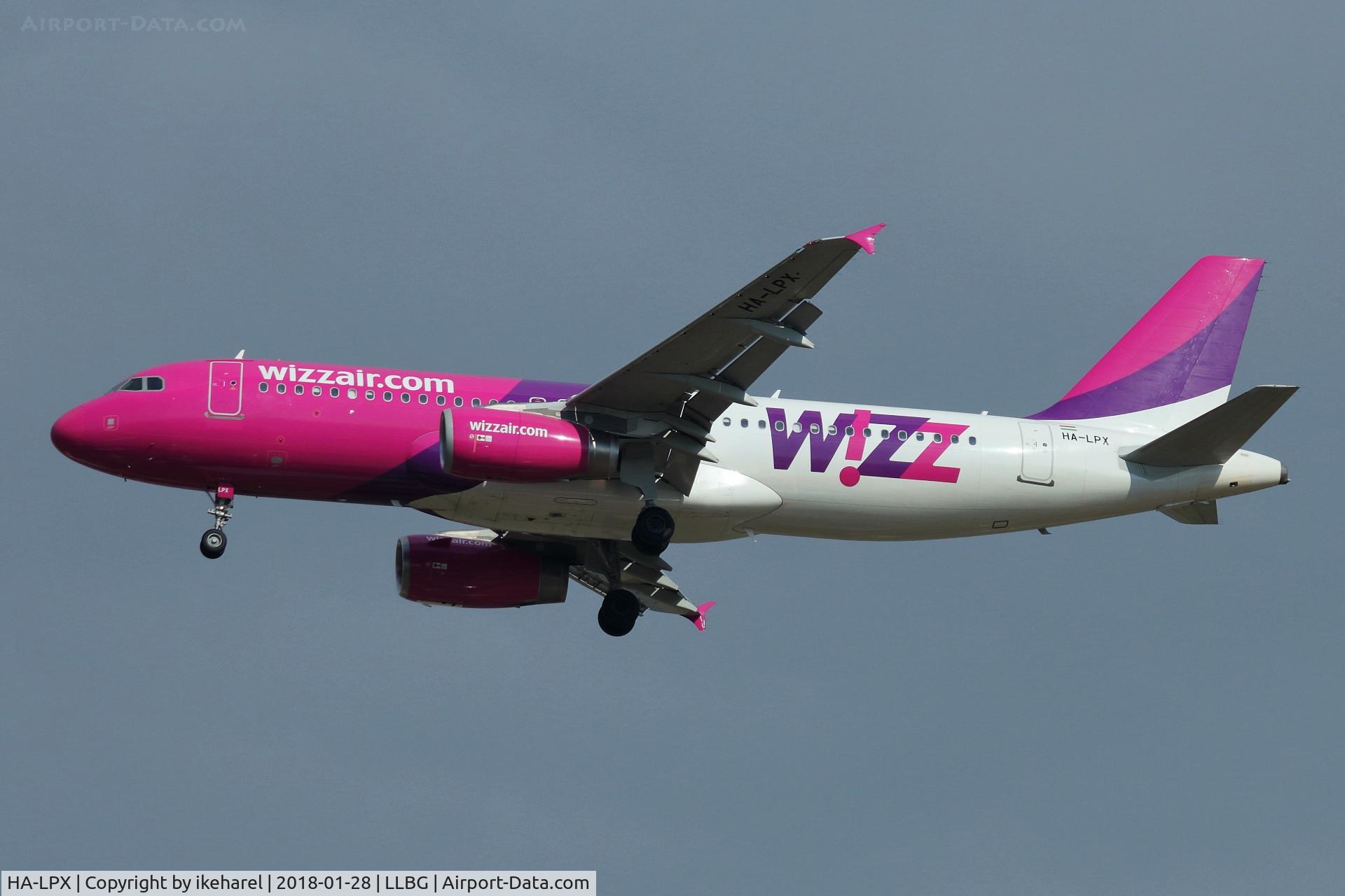 HA-LPX, 2009 Airbus A320-232 C/N 3968, Flight from Bucharest upon landing on runway 26.