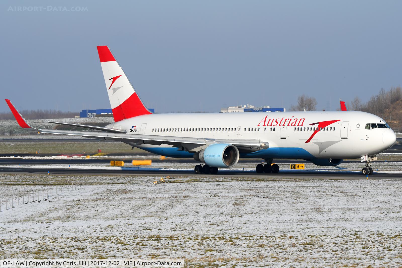 OE-LAW, 1992 Boeing 767-3Z9/ER C/N 26417, Austrian Airlines