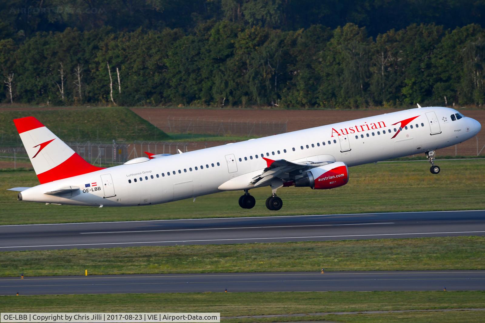 OE-LBB, 1995 Airbus A321-111 C/N 570, Austrian Airlines