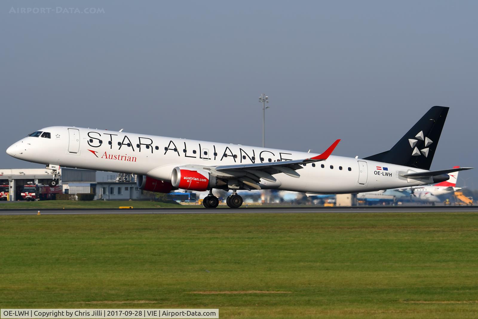 OE-LWH, 2011 Embraer 195LR (ERJ-190-200LR) C/N 19000486, Austrian Airlines