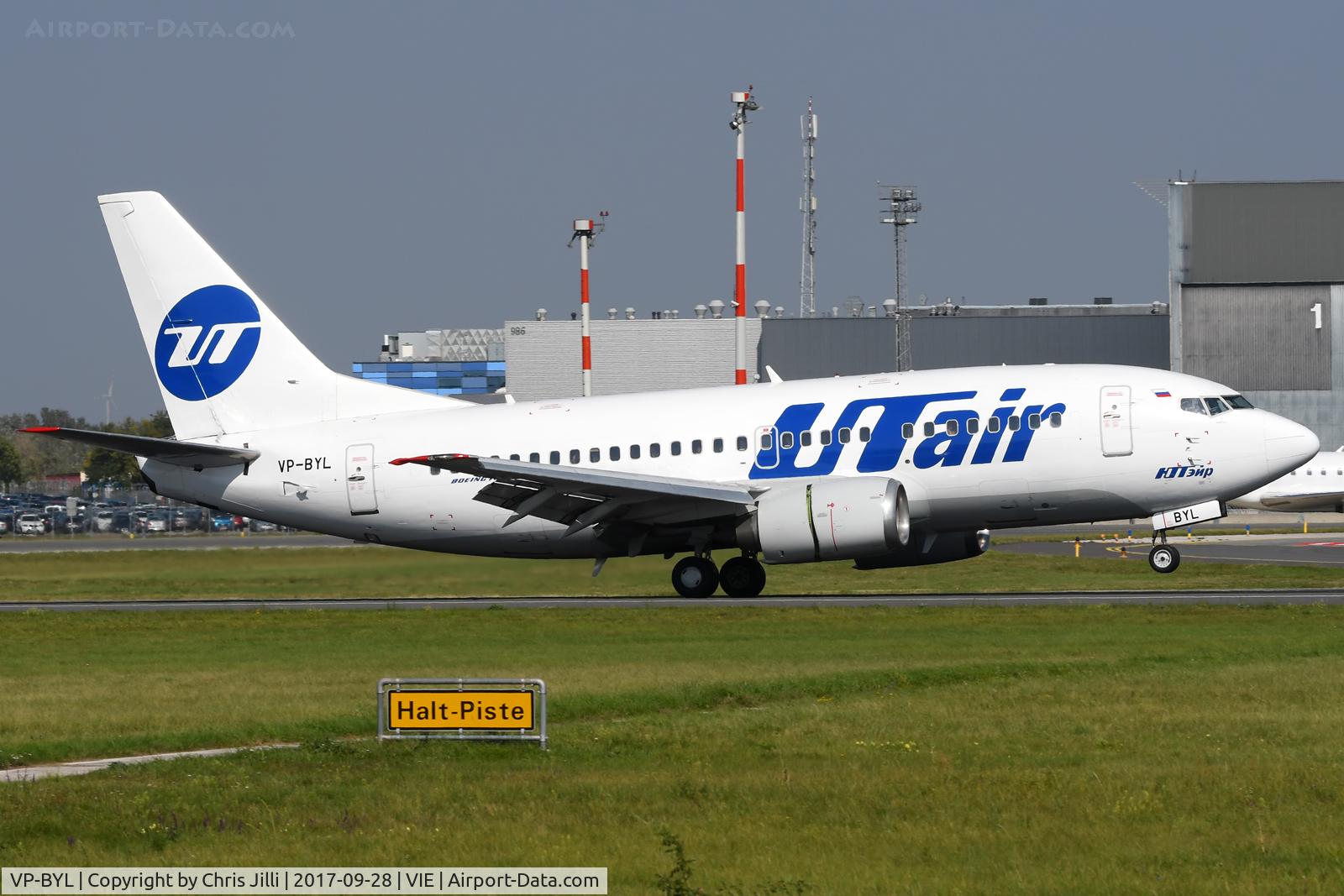 VP-BYL, 1998 Boeing 737-524 C/N 28920, UTair