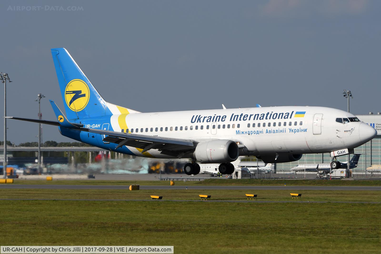 UR-GAH, 1999 Boeing 737-32Q C/N 29130, Ukraine International