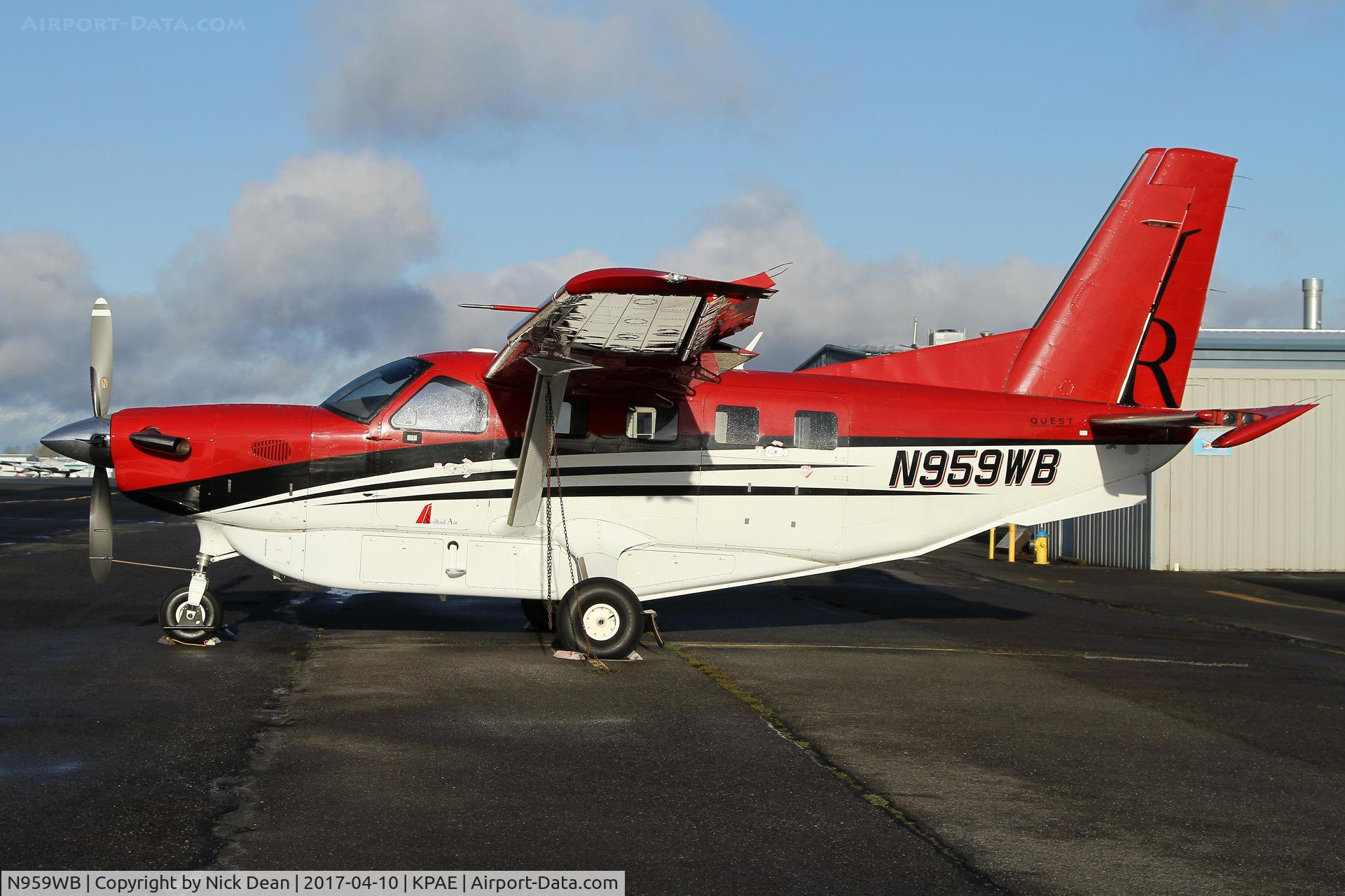 N959WB, 2009 Quest Kodiak 100 C/N 100-0016, PAE-KPAE sitting outside the paint shop