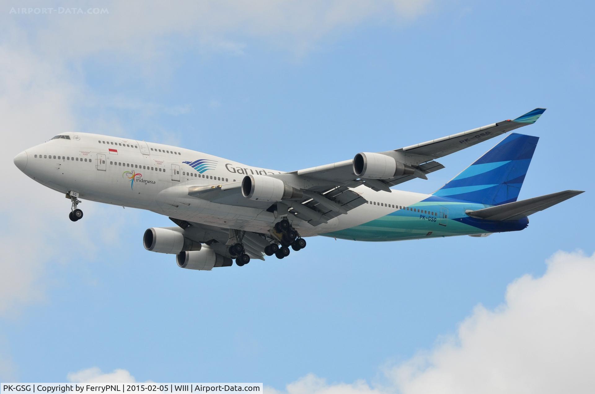 PK-GSG, 1993 Boeing 747-4U3 C/N 25704, Garuda B744 on short finals.