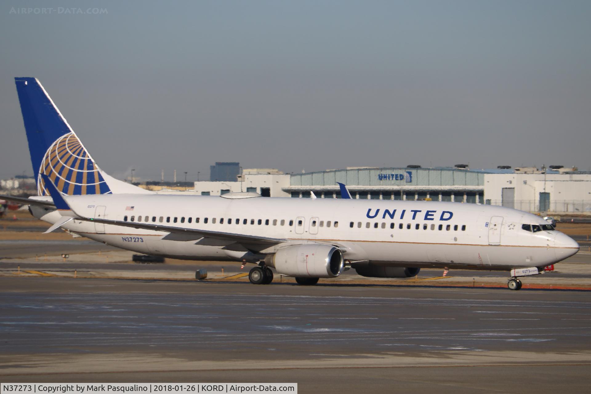 N37273, 2001 Boeing 737-824 C/N 31591, Boeing 737-800