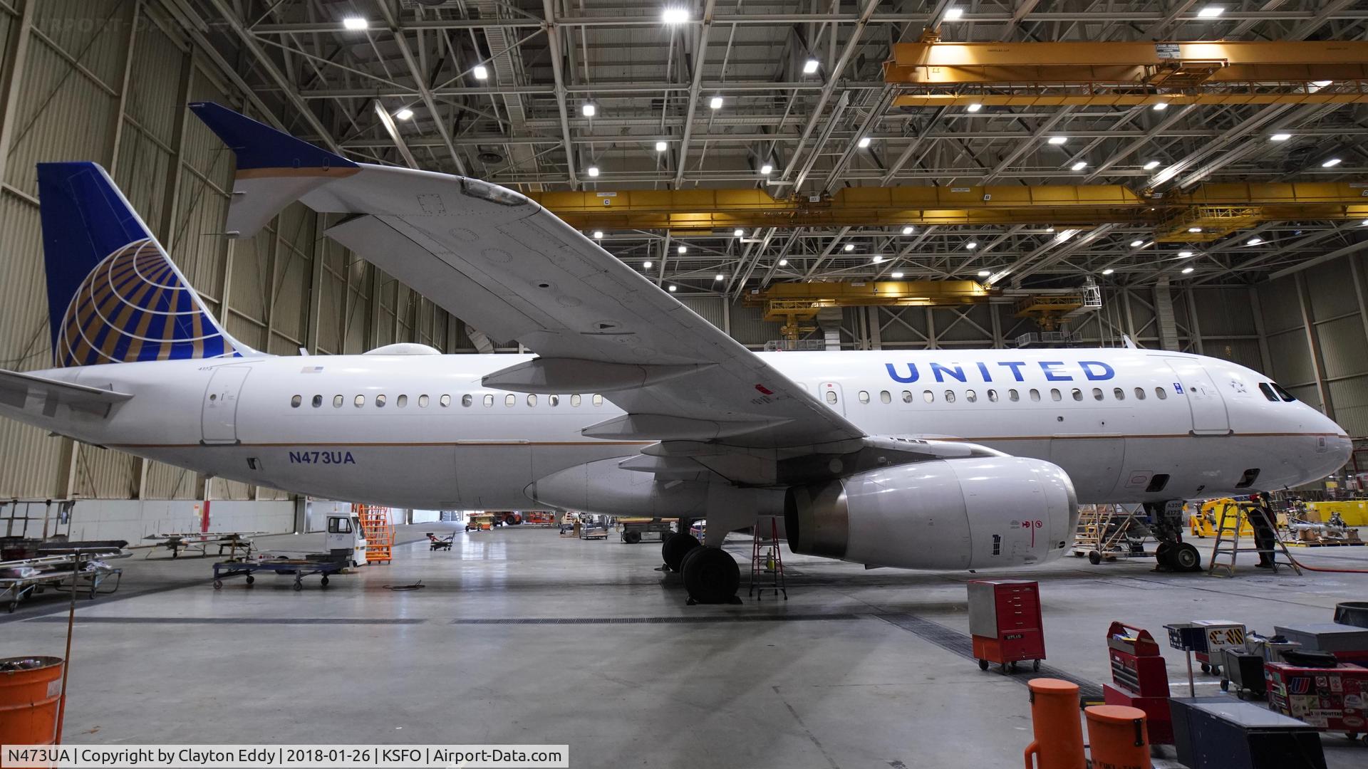 N473UA, 2001 Airbus A320-232 C/N 1469, SFO 2018.