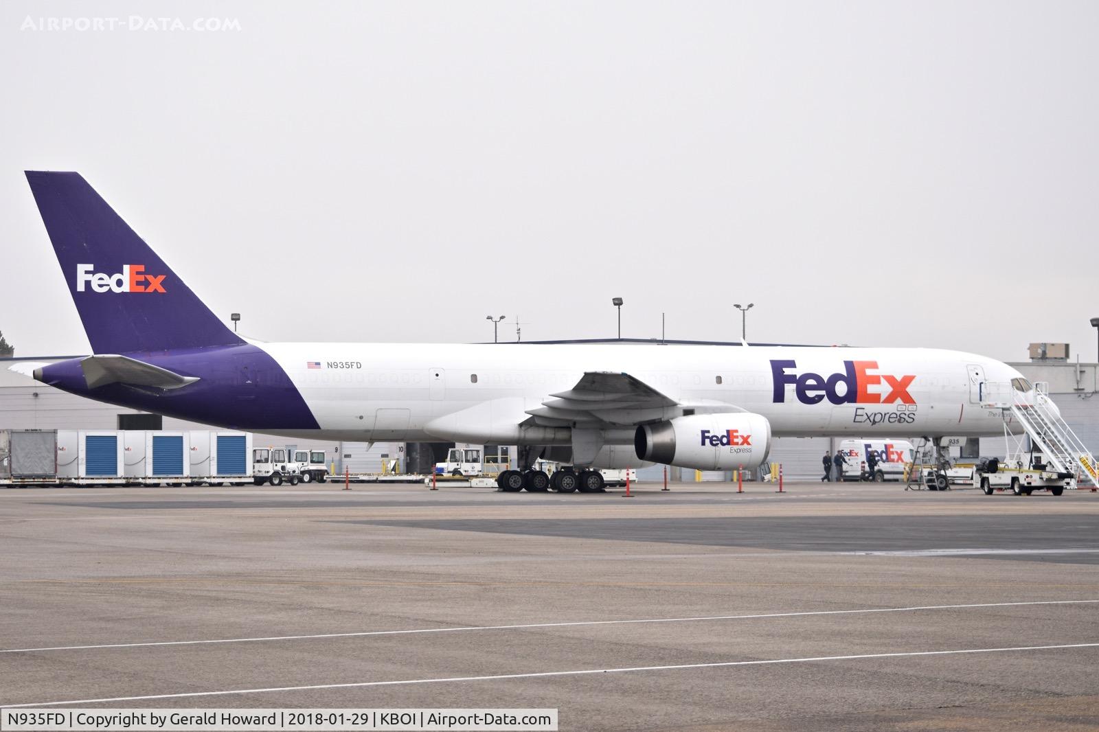 N935FD, 1983 Boeing 757-2T7 C/N 22780, Parked on the Fed Ex ramp.