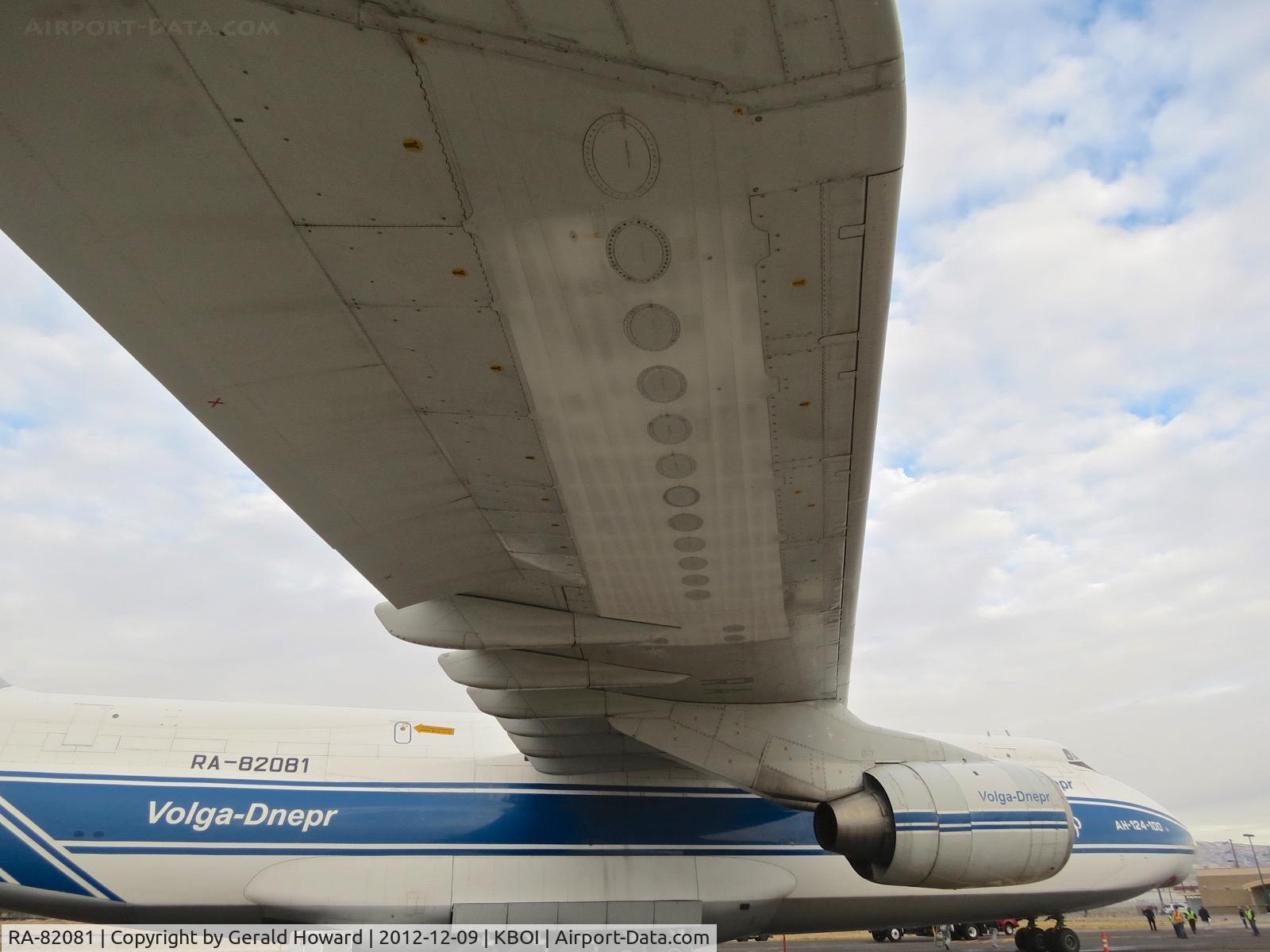 RA-82081, 2004 Antonov An-124-100M Ruslan C/N 9773051462165, Delivered yogurt making machinery.