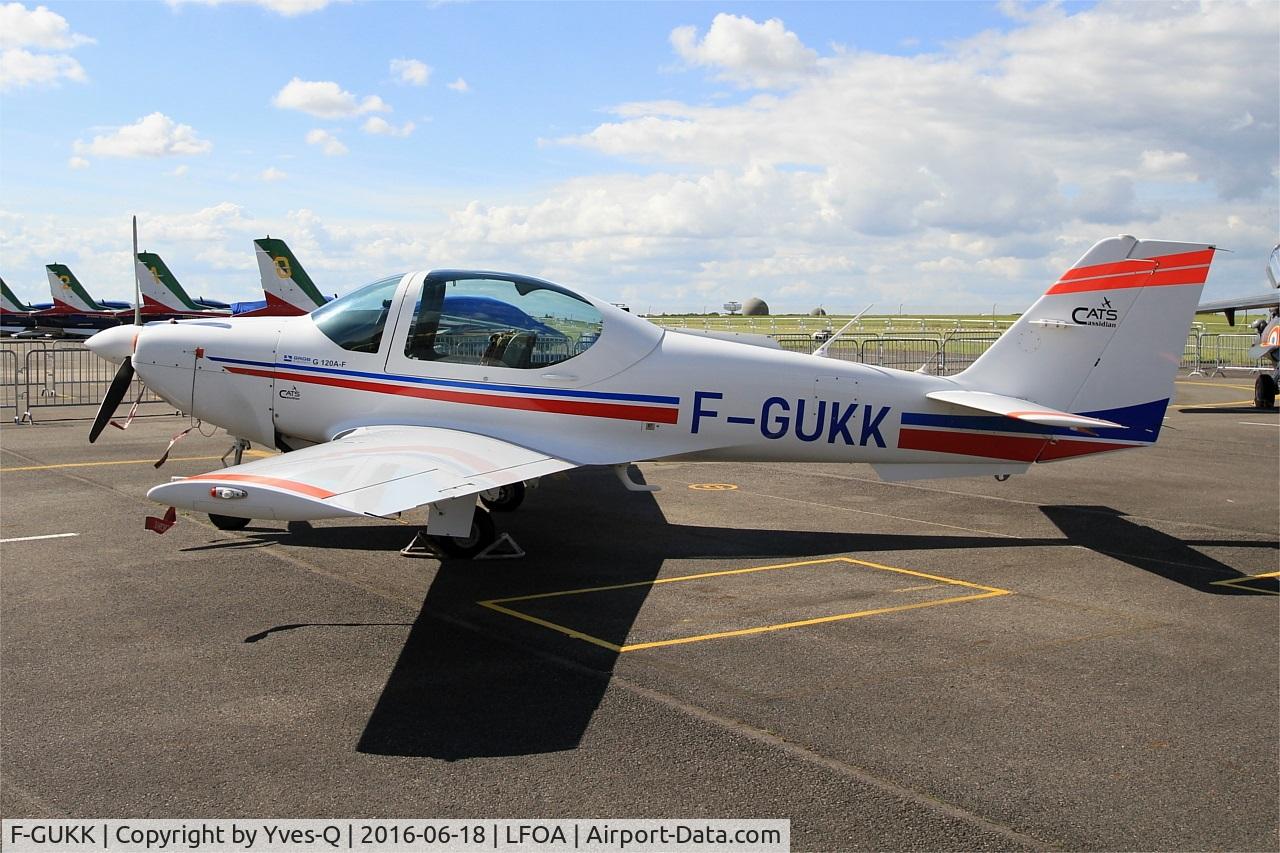 F-GUKK, Grob G-120A-F C/N 85045, Grob G-120A-F, Static display, Avord Air Base 702 (LFOA) Open day 2016