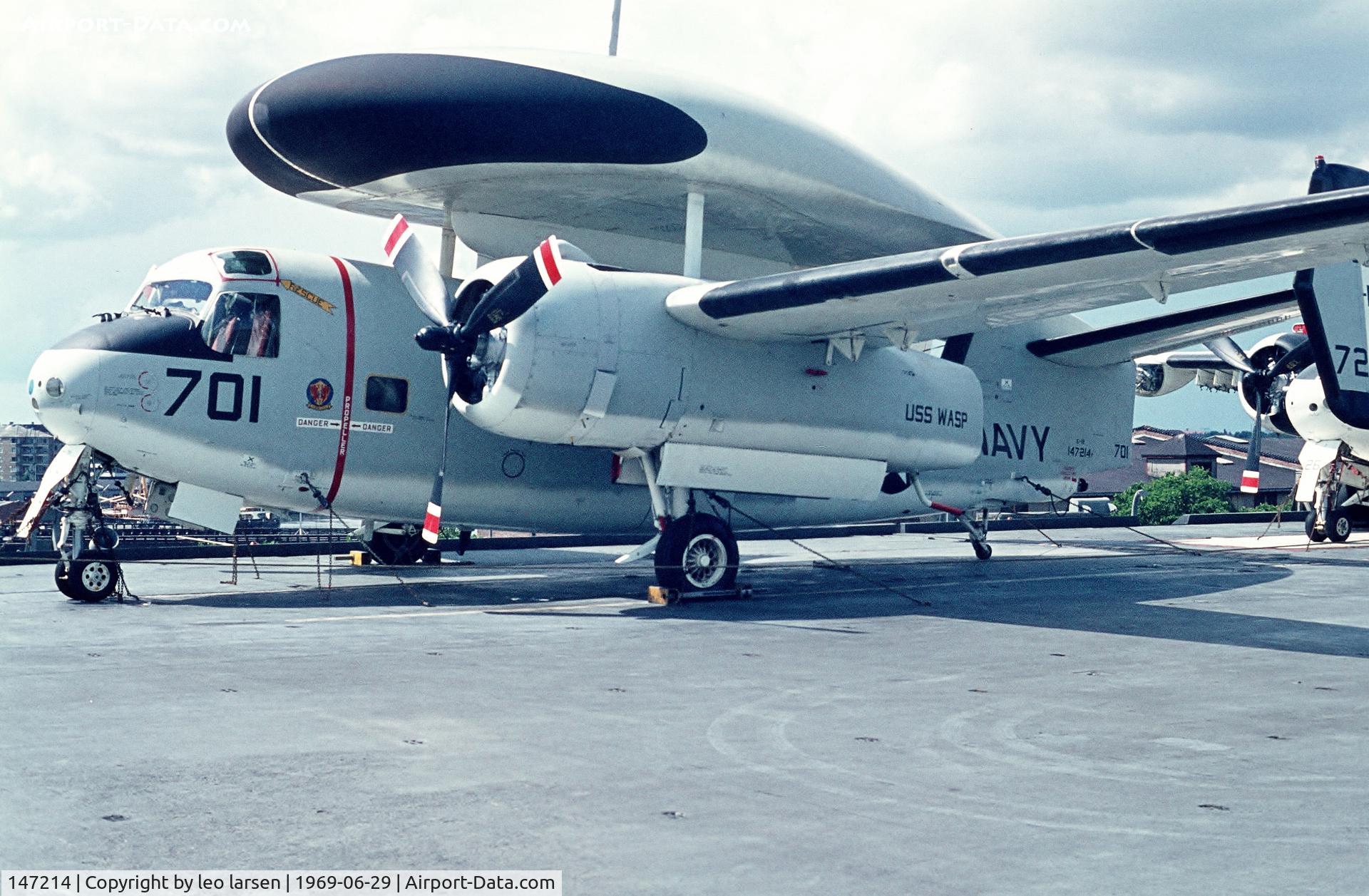 147214, Grumman E-1B Tracer (G-117) C/N 13, On board USS Vasp CV-18 Copenhagen 29.6.1969
