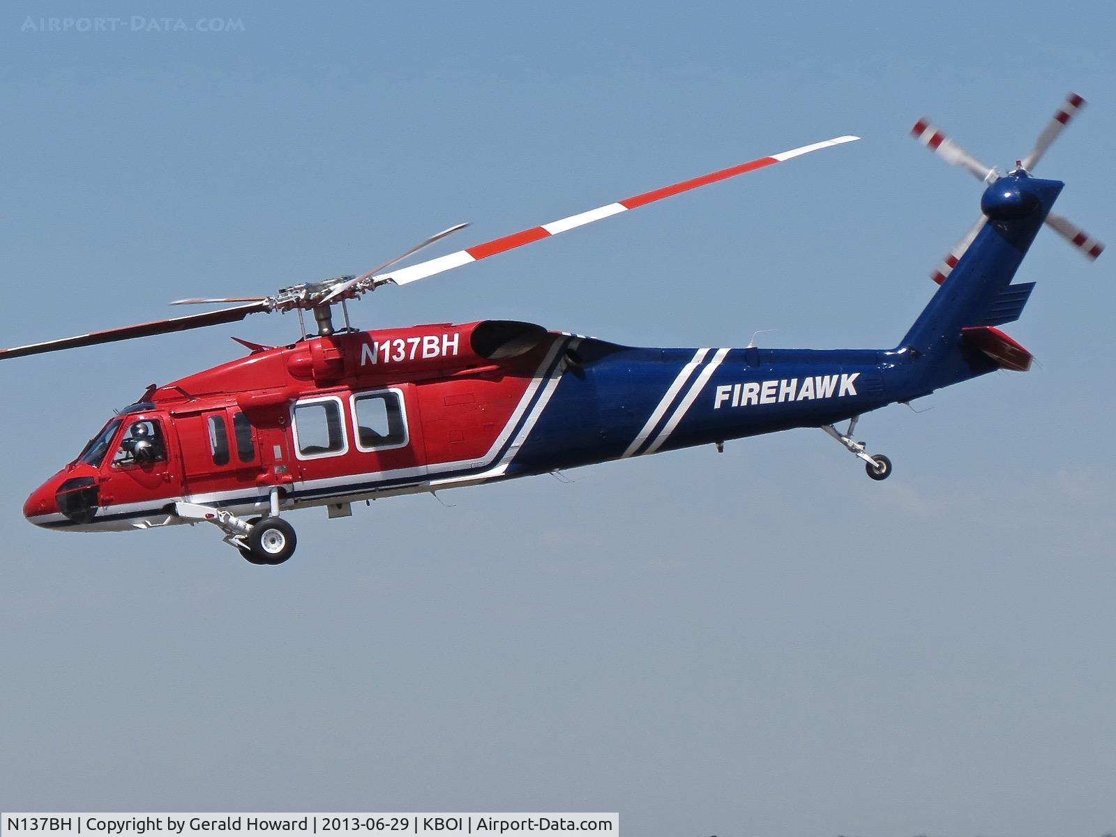 N137BH, 1995 Sikorsky S-70A-27 Black Hawk C/N 702127, Departing BOI.