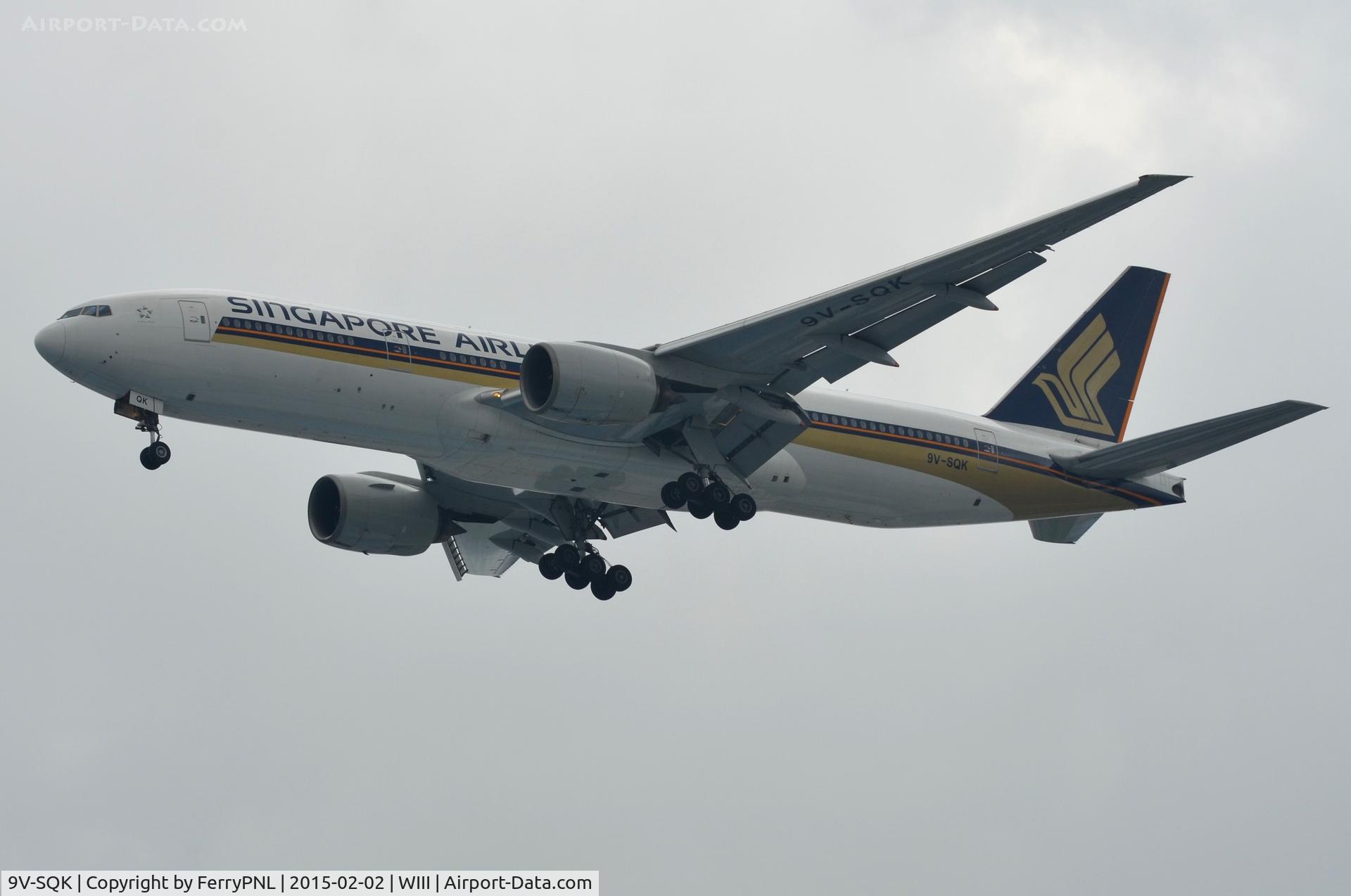 9V-SQK, 2003 Boeing 777-212/ER C/N 33368, Singapore B772 landing.