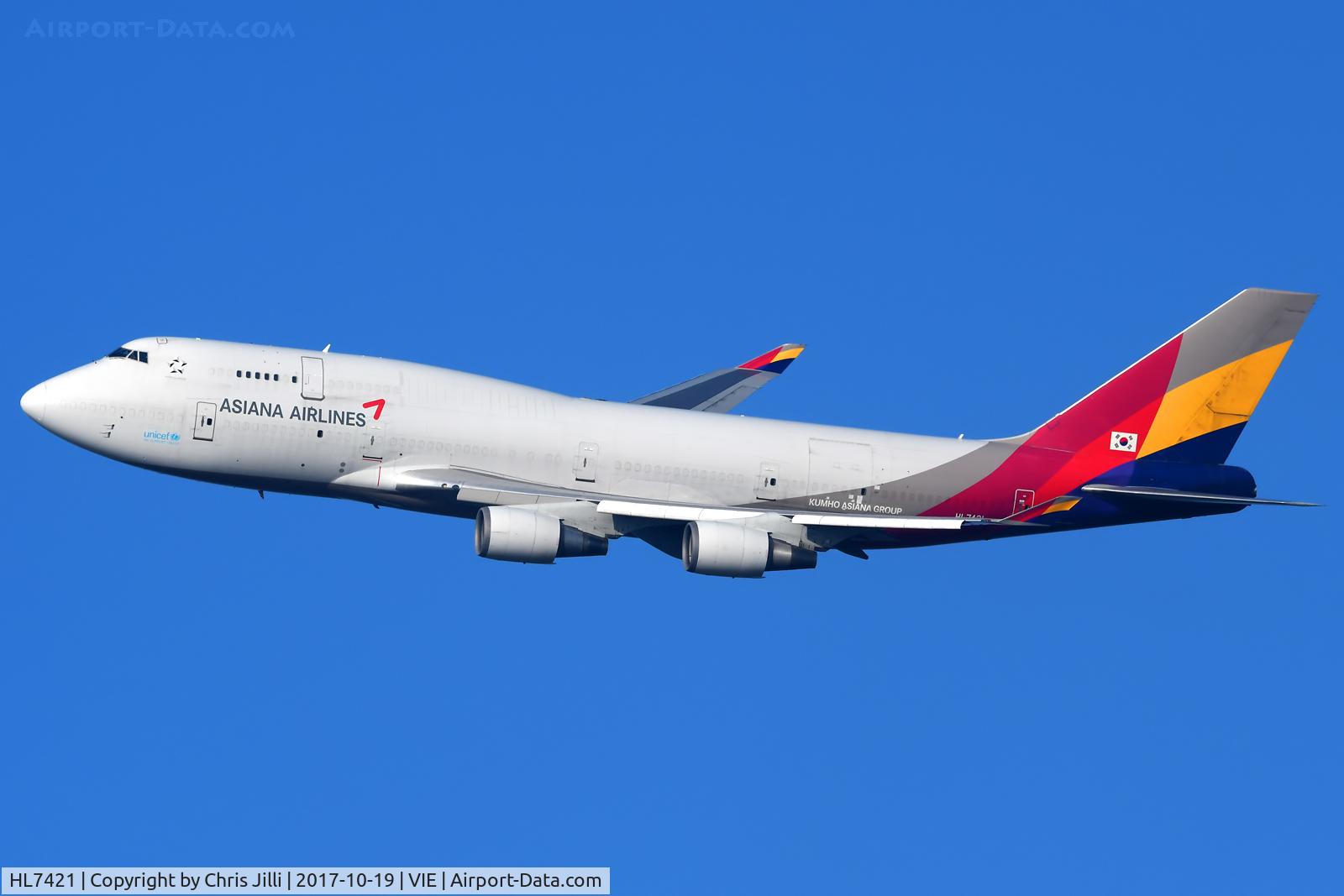 HL7421, 1996 Boeing 747-48EM C/N 25784, Asiana Cargo