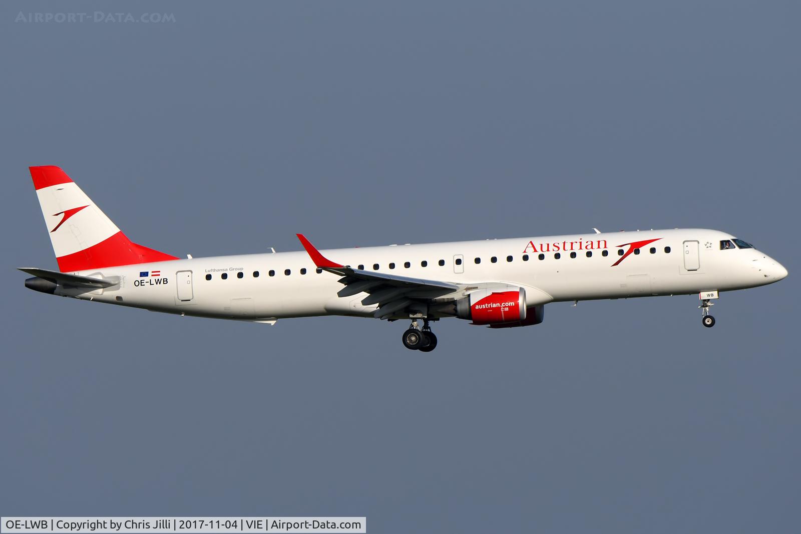 OE-LWB, 2009 Embraer 195LR (ERJ-190-200LR) C/N 19000324, Austrian Airlines