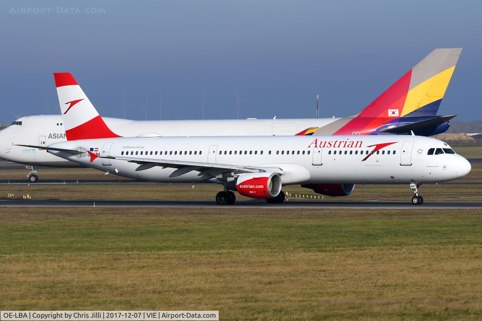 OE-LBA, 1995 Airbus A321-111 C/N 552, Austrian Airlines