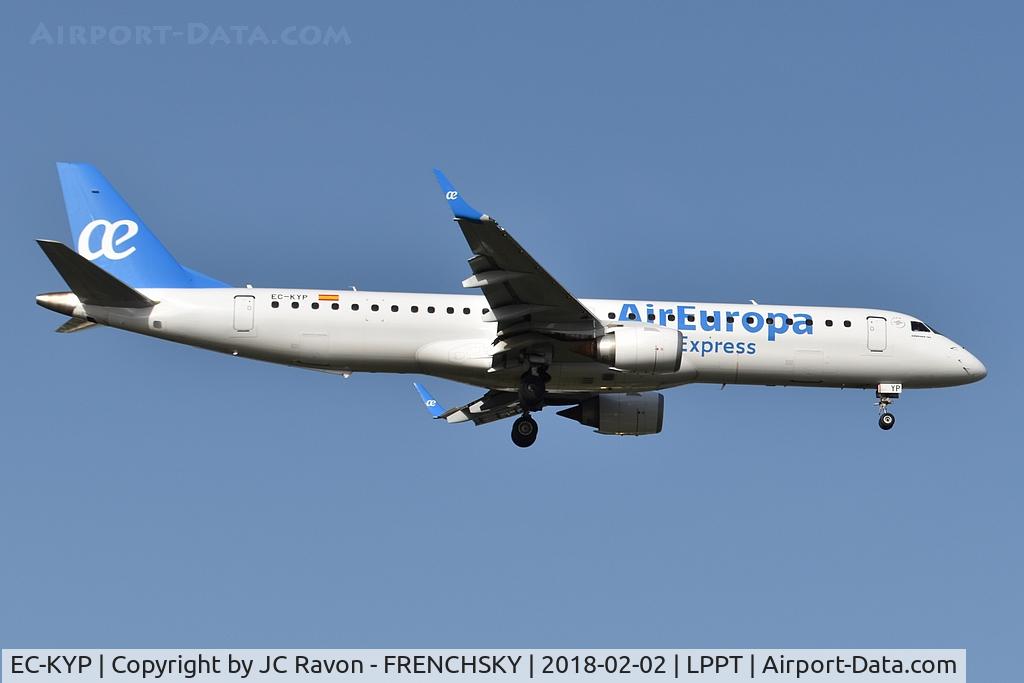 EC-KYP, 2010 Embraer 195LR (ERJ-190-200LR) C/N 19000281, Air Europa landing runway 03