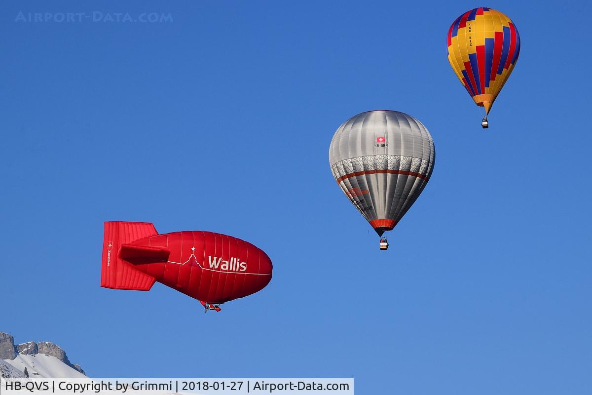 HB-QVS, 2015 Cameron Balloons Ltd AS 105 MkII C/N 11762, Blue sky, snowy mountains and colorful balloons - a successfull 40th Festival International de Ballons in Château d'Oex