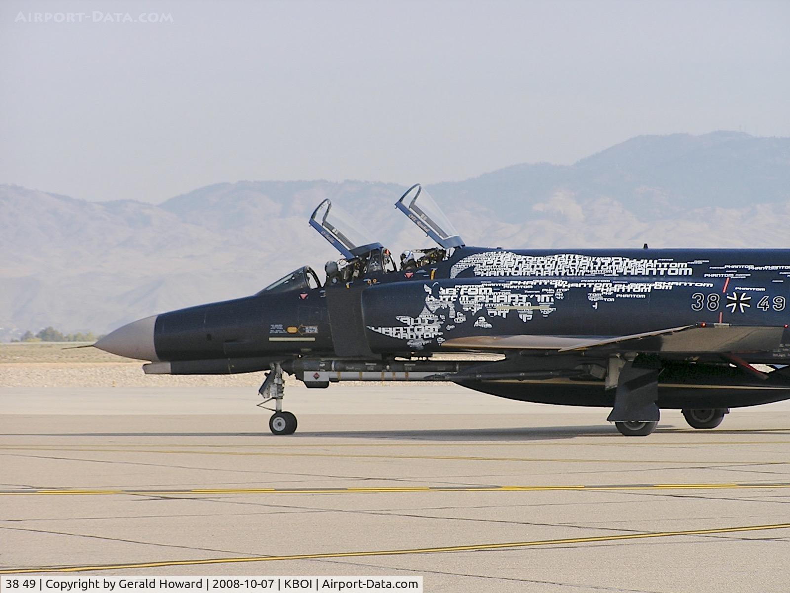 38 49, 1972 McDonnell Douglas F-4F KWS Phantom II C/N 4749, Returning to Germany. Taxiing to RWY 10R.