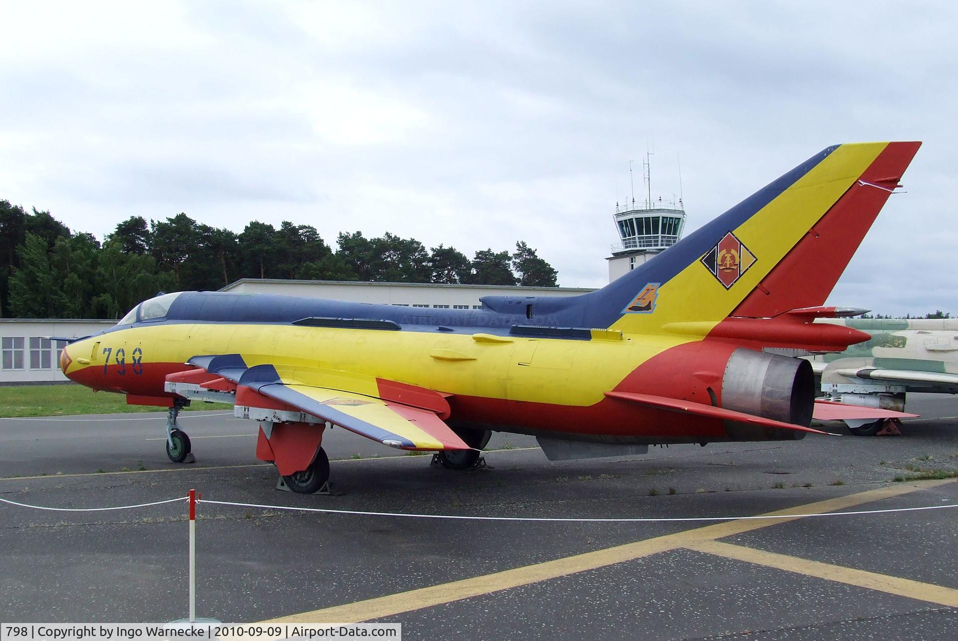 798, 1986 Sukhoi Su-22M-4 C/N 31406, Sukhoi Su-22M-4 FITTER-K at the Luftwaffenmuseum, Berlin-Gatow