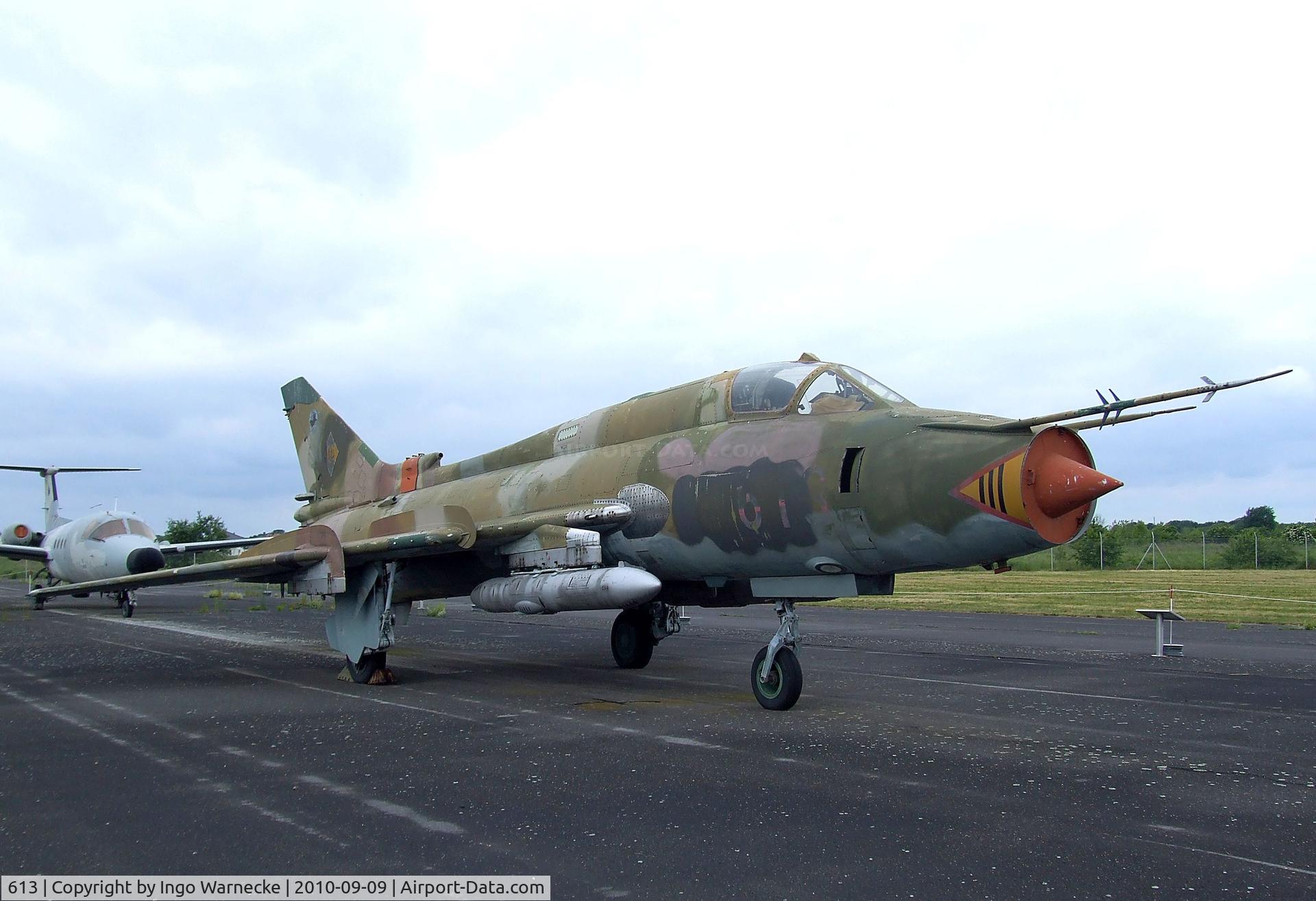 613, Sukhoi Su-22M-4 C/N 25018, Sukhoi Su-22M-4 FITTER-K at the Luftwaffenmuseum, Berlin-Gatow
