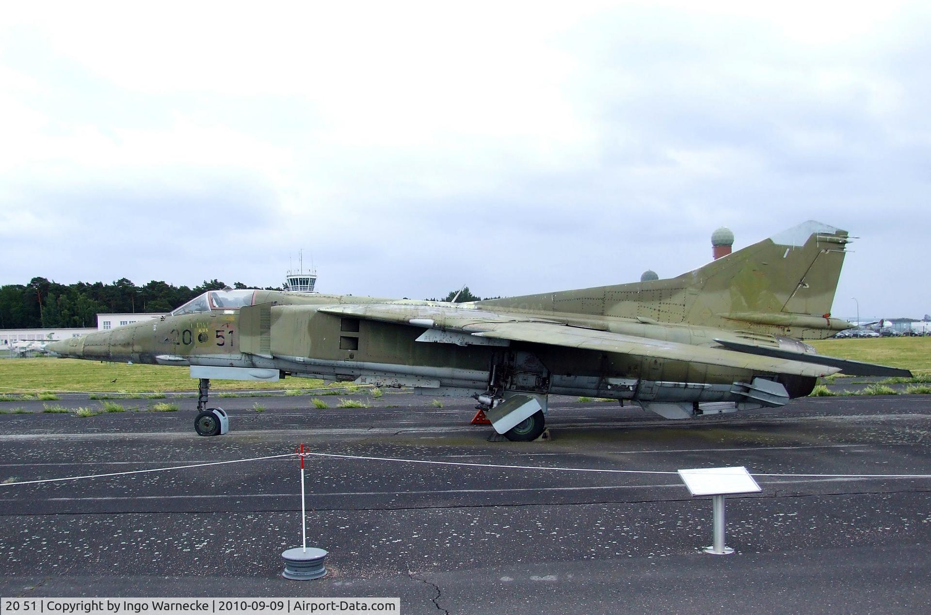 20 51, 1980 Mikoyan-Gurevich MiG-23BN C/N 0393214225, Mikoyan i Gurevich MiG-23BN FLOGGER-H at the Luftwaffenmuseum, Berlin-Gatow