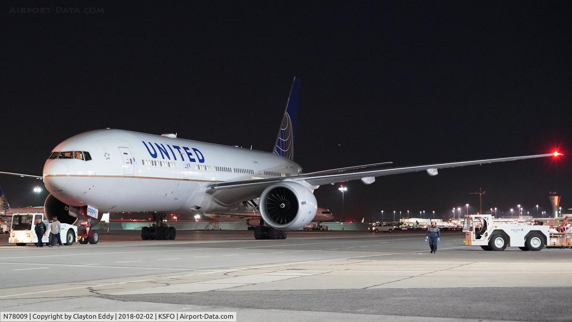 N78009, 1999 Boeing 777-224 C/N 29479, SFO 2018.