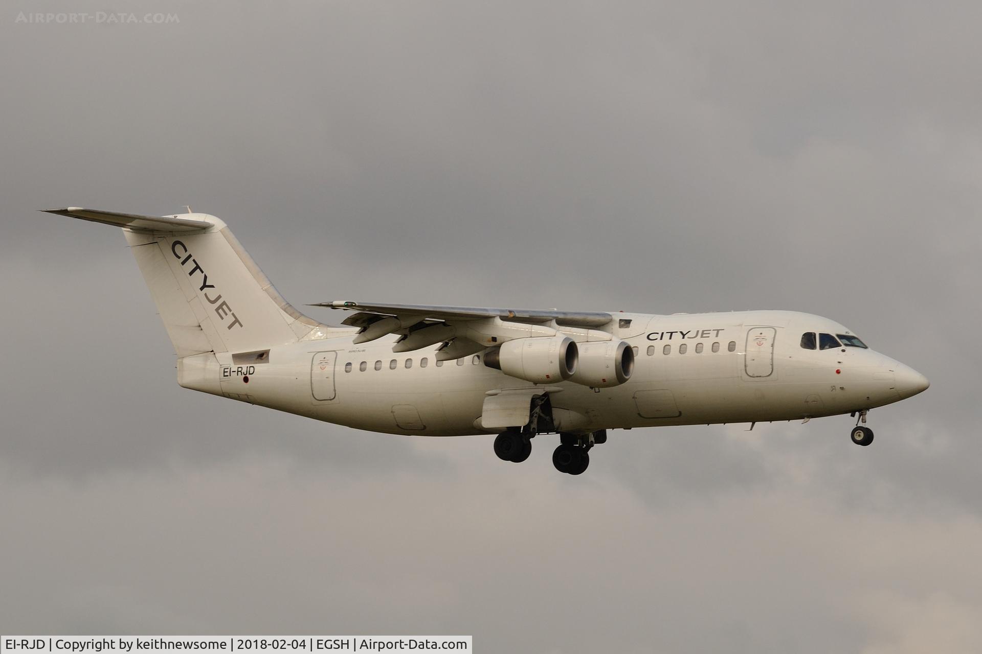 EI-RJD, 1998 BAE Systems Avro 146-RJ85 C/N E.2334, Arriving from Dublin.