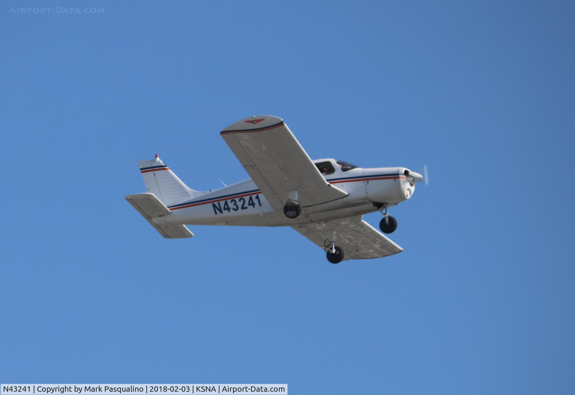 N43241, 1974 Piper PA-28-140 C/N 28-7425349, Piper PA-28-140