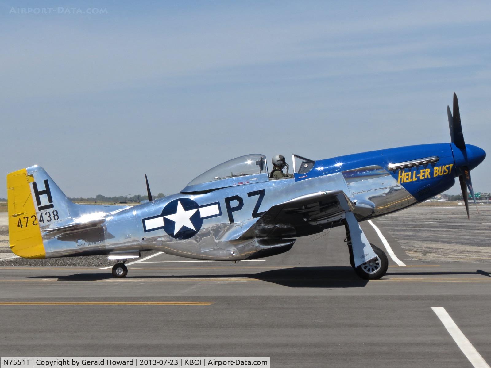 N7551T, 1944 North American P-51D Mustang C/N 122-38997, Taxiing off Alpha.