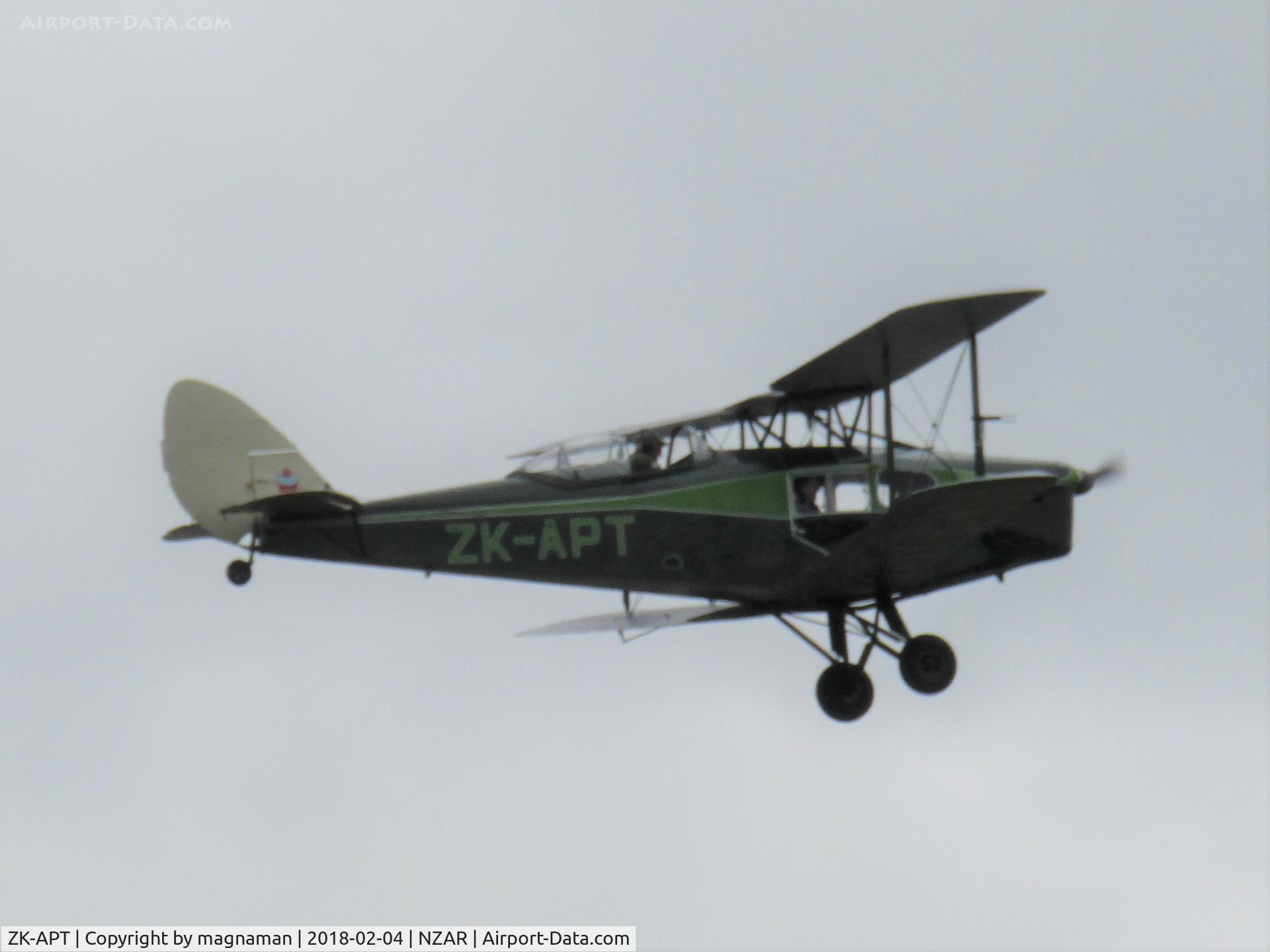 ZK-APT, 1947 De Havilland DH.83 Fox Moth C/N FM48, departing AMZ