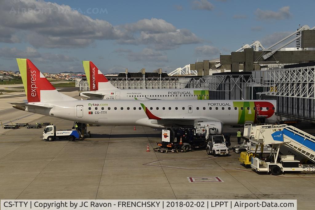 CS-TTY, 2013 Embraer 195AR (ERJ-190-200IGW) C/N 19000609, TAP EXPRESS