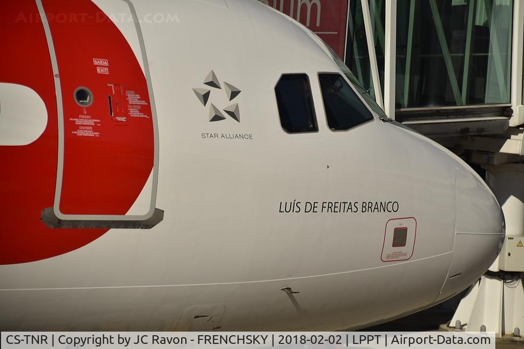 CS-TNR, 2009 Airbus A320-214 C/N 3883, 