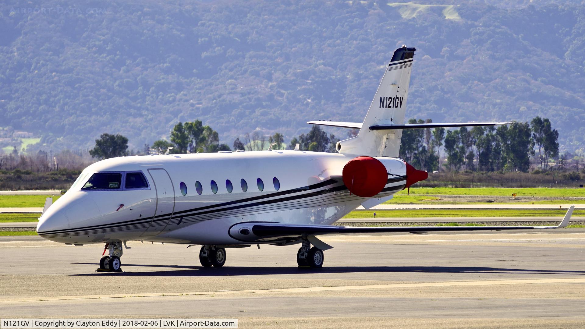 N121GV, 2004 Israel Aircraft Industries Gulfstream 200 C/N 094, Livermore Airport California 2018.