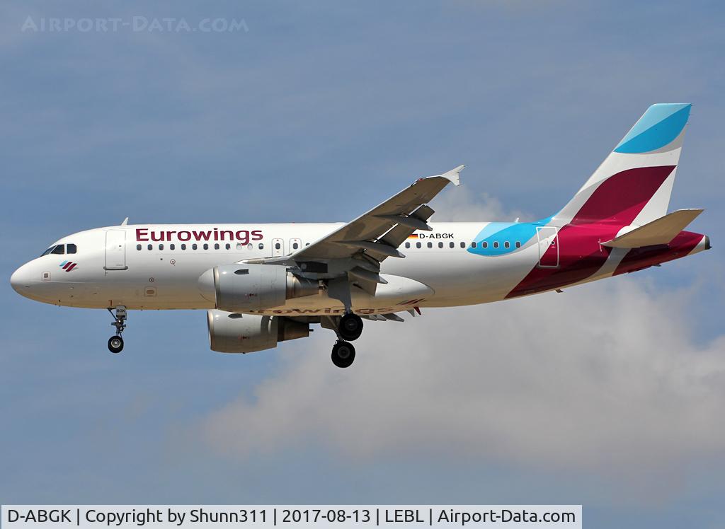D-ABGK, 2008 Airbus A319-112 C/N 3447, Landing rwy 25R