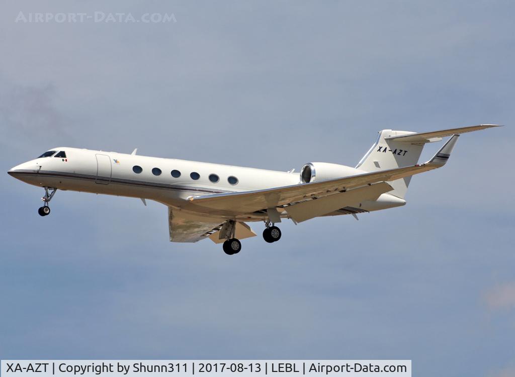 XA-AZT, 1998 Gulfstream Aerospace GV C/N 554, Landing rwy 25R