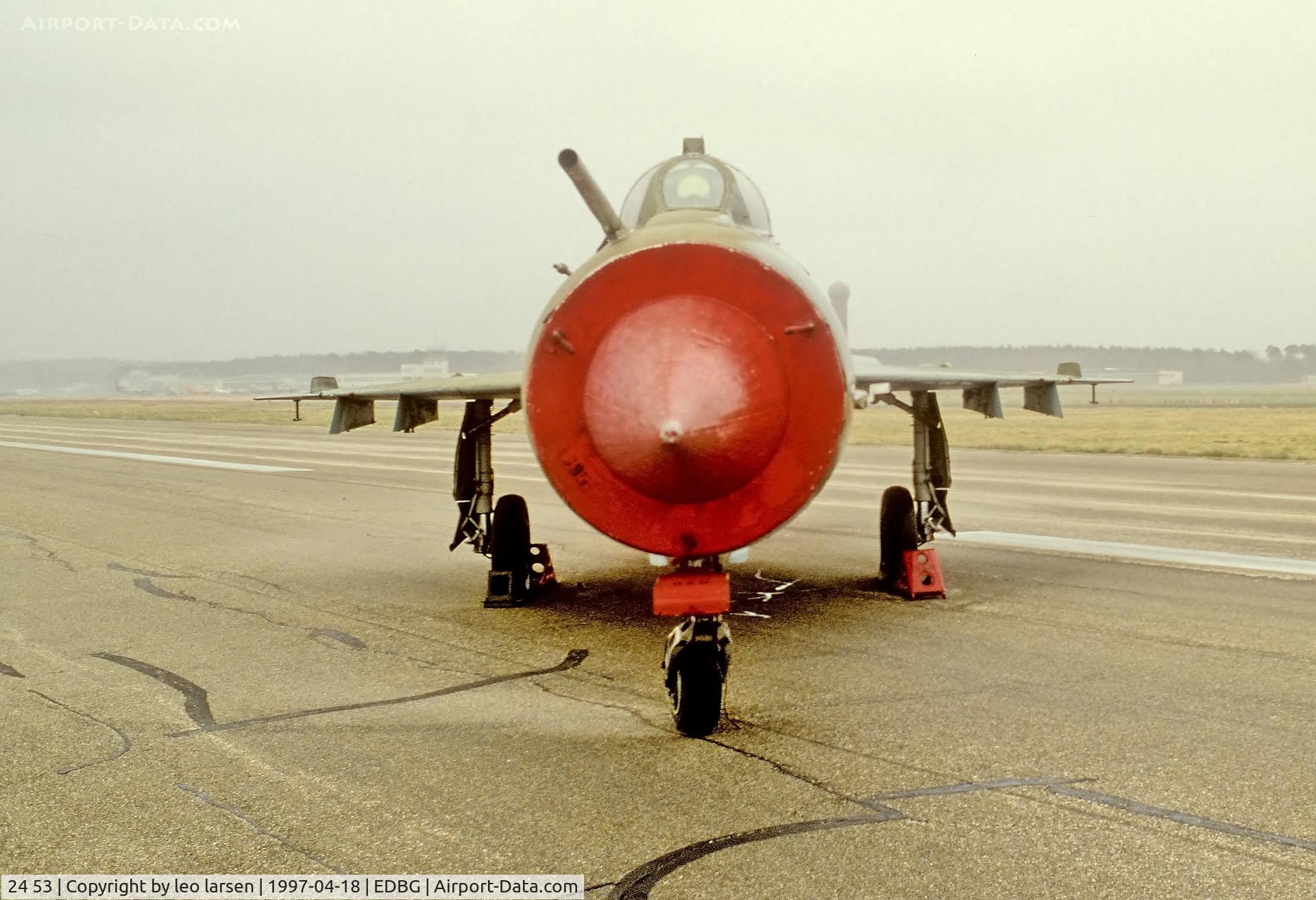 24 53, Mikoyan-Gurevich MiG-21Bis SAU C/N N75035841, Gatow museum 18.4.1997