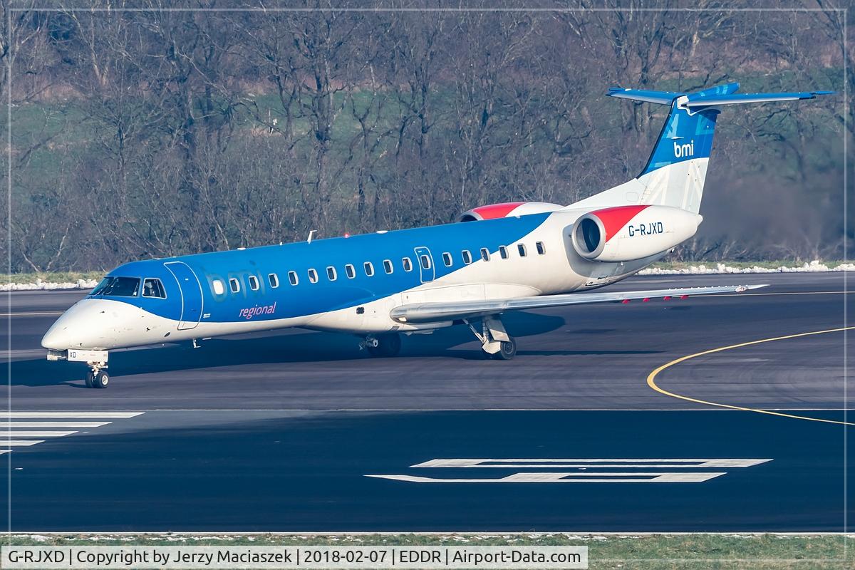 G-RJXD, 2000 Embraer EMB-145EP (ERJ-145EP) C/N 145207, Embraer EMB-145EP
